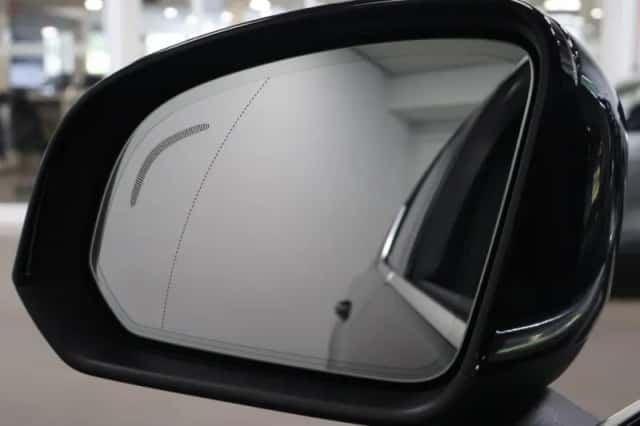 Volvo XC40 (2019) thumbnail 21