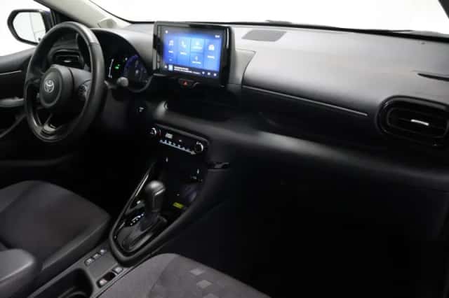 Toyota Yaris (2025) thumbnail 11