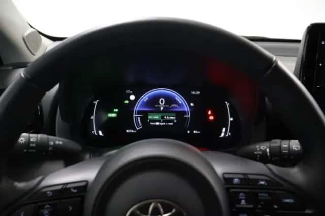 Toyota Yaris (2025) thumbnail 17