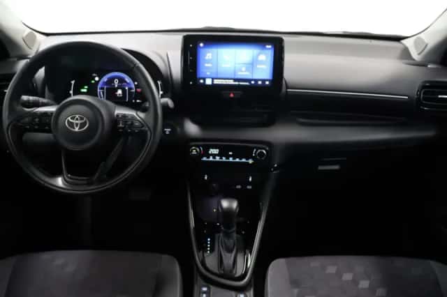 Toyota Yaris (2025) thumbnail 6