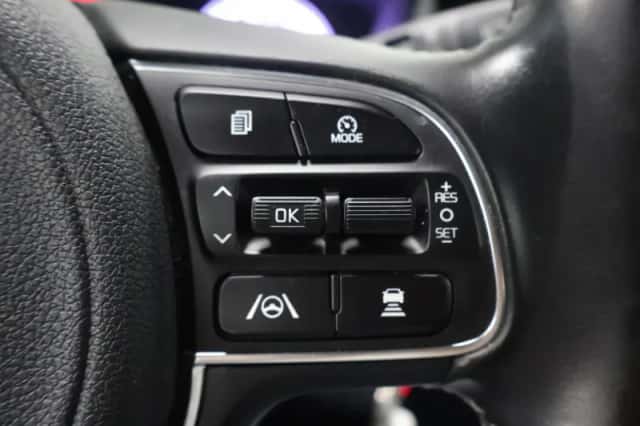 Kia Niro (2022) thumbnail 10