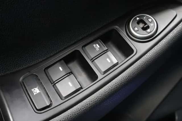 Hyundai i20 (2018) thumbnail 19