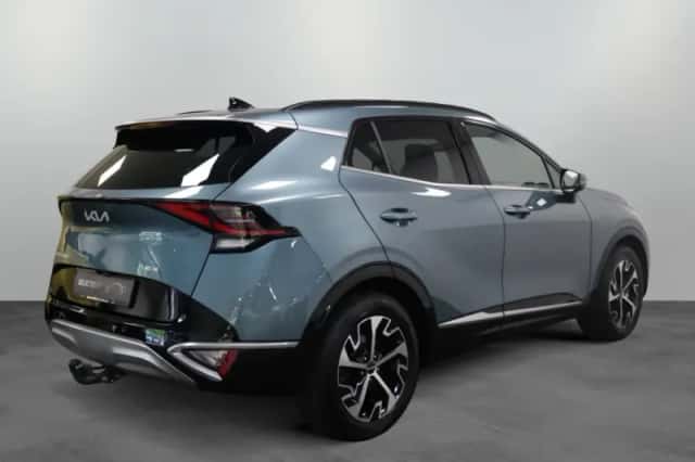 Kia Sportage (2024) thumbnail 3