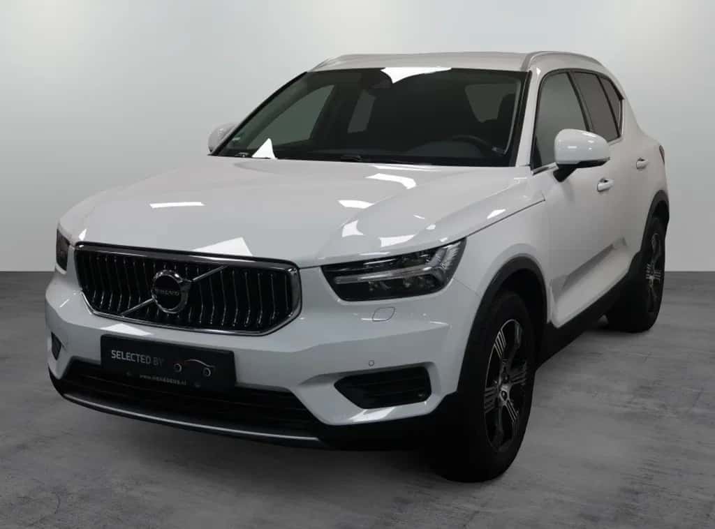 Volvo XC40 (2022) — foto 1