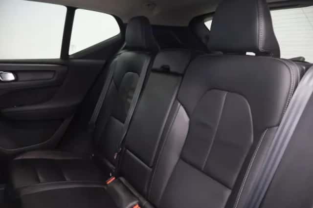 Volvo XC40 (2022) thumbnail 6