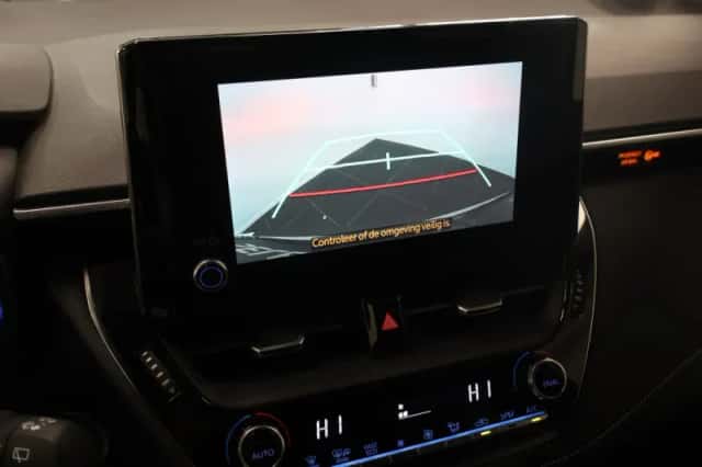 Toyota Corolla (2019) thumbnail 17