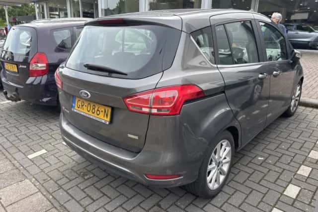 Ford B-Max (2012) thumbnail 3