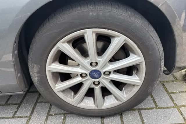 Ford B-Max (2012) thumbnail 4