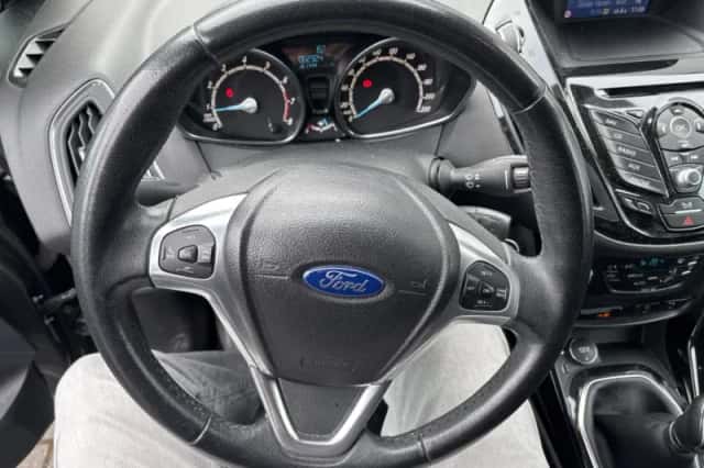 Ford B-Max (2012) thumbnail 9