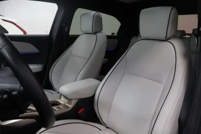 Honda e:Ny1 (2023) thumbnail 5