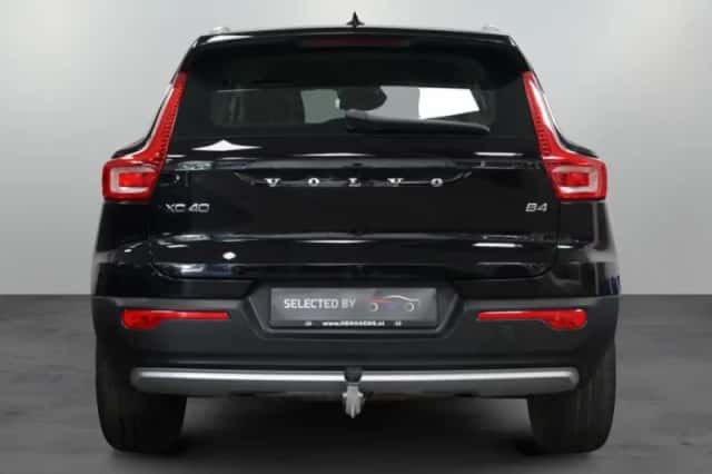 Volvo XC40 (2020) thumbnail 4