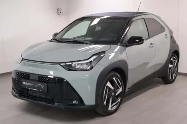 Toyota Aygo X (2025) thumbnail 1