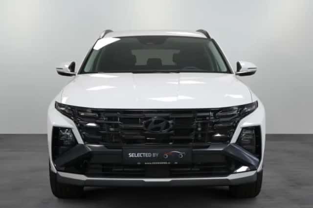 Hyundai Tucson (2025) thumbnail 2