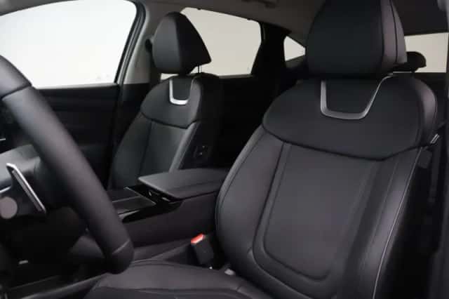 Hyundai Tucson (2025) thumbnail 5
