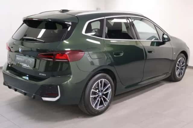 BMW 2-Serie (2024) thumbnail 3