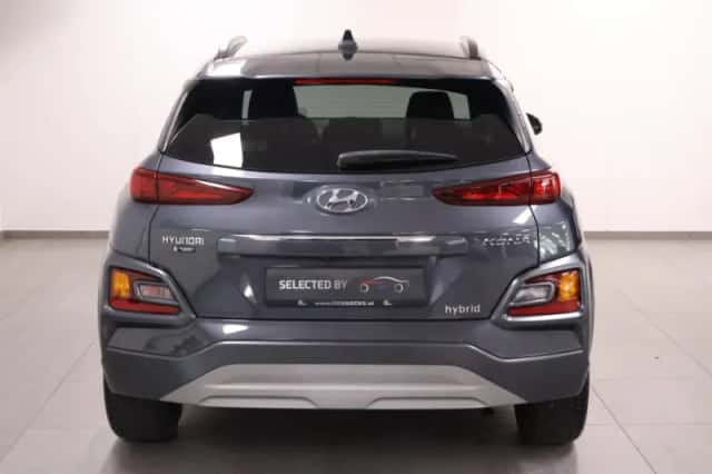Hyundai Kona (2019) thumbnail 4