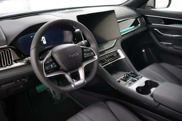 BYD Seal U (2024) thumbnail 6