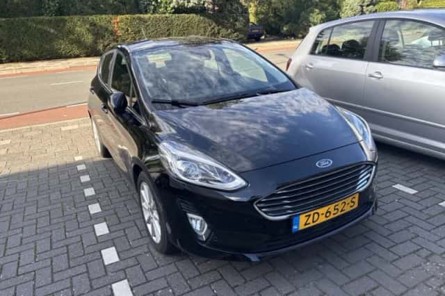 Ford Fiesta (2019) thumbnail 3