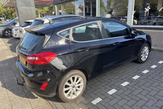 Ford Fiesta (2019) thumbnail 4
