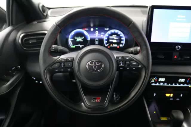Toyota Yaris (2026) thumbnail 13