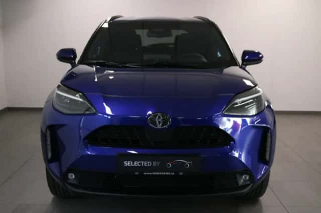 Toyota Yaris Cross (2024) thumbnail 2