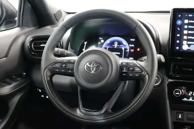 Toyota Yaris Cross (2024) thumbnail 18