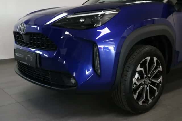 Toyota Yaris Cross (2024) thumbnail 5