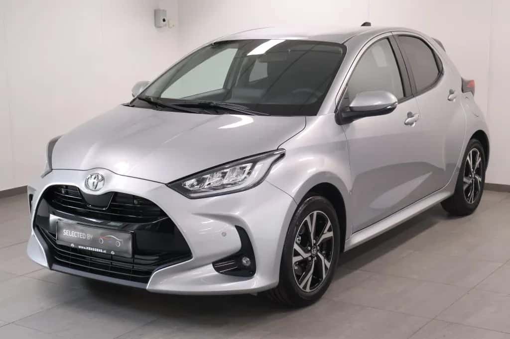 Toyota Yaris (2025) — foto 1