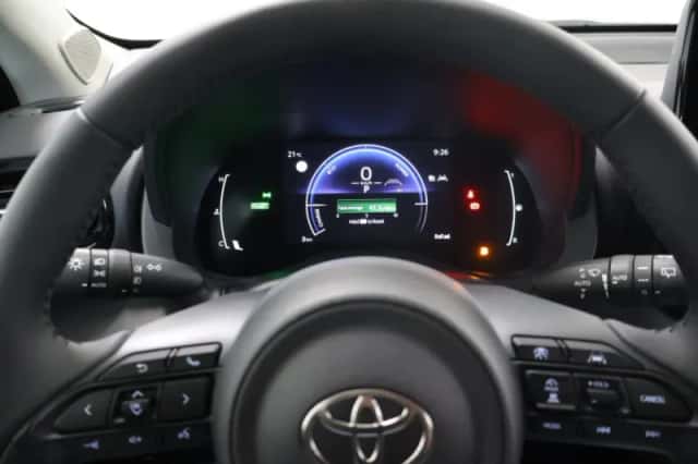 Toyota Yaris (2025) thumbnail 17