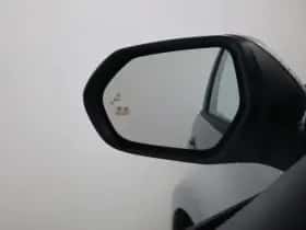 Toyota Yaris (2025) thumbnail 32