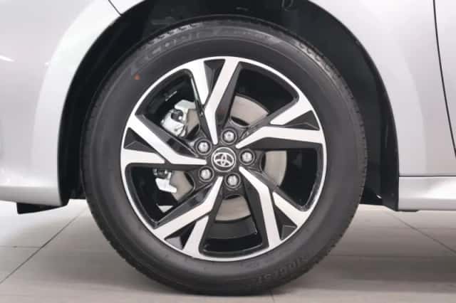 Toyota Yaris (2025) thumbnail 5