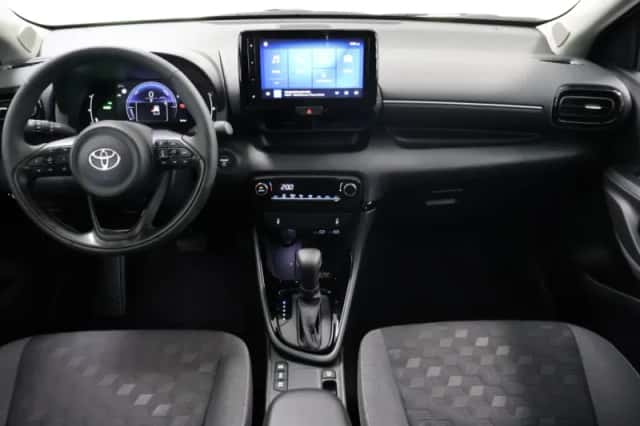 Toyota Yaris (2025) thumbnail 6