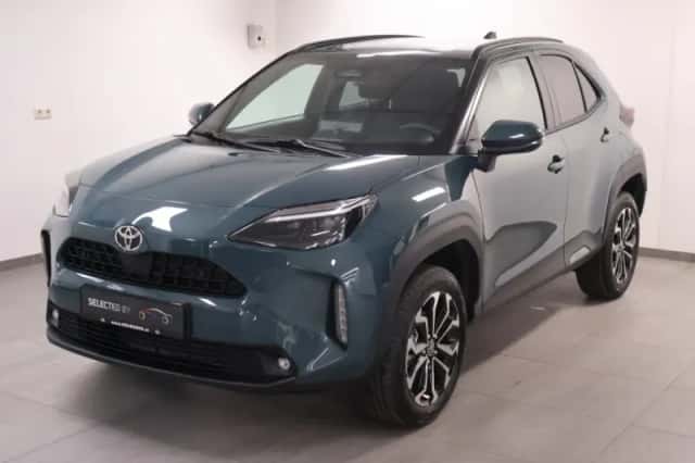 Toyota Yaris Cross (2025) thumbnail 1