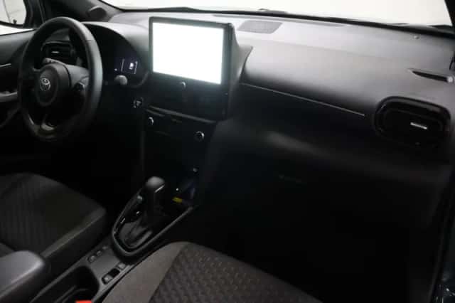 Toyota Yaris Cross (2025) thumbnail 13