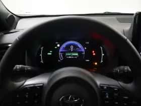 Toyota Yaris Cross (2025) thumbnail 17