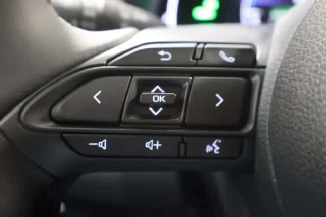 Toyota Yaris Cross (2025) thumbnail 18
