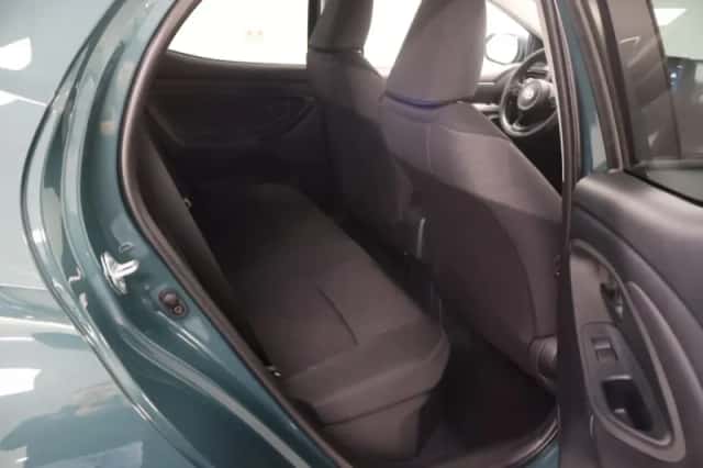 Toyota Yaris (2025) thumbnail 13
