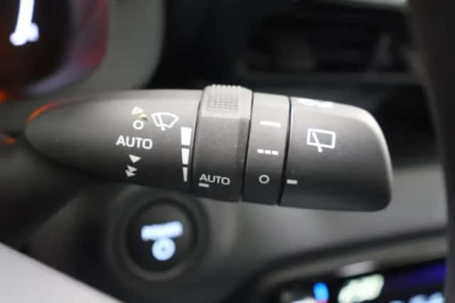 Toyota Yaris (2025) thumbnail 22
