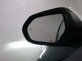 Toyota Yaris (2025) thumbnail 30