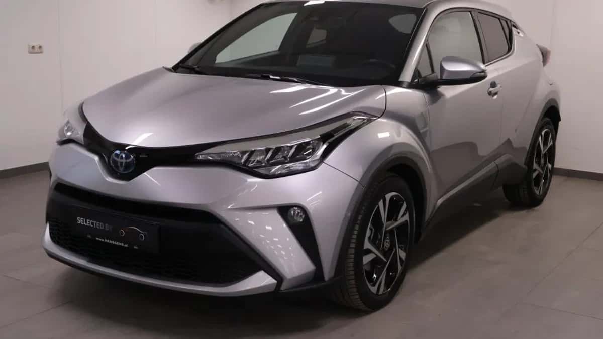 Toyota C-HR (2020) — foto 1