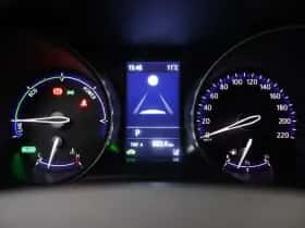 Toyota C-HR (2020) thumbnail 17