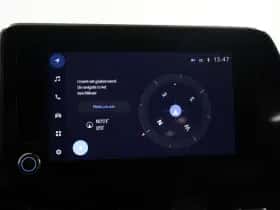 Toyota C-HR (2020) thumbnail 23