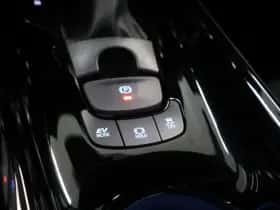 Toyota C-HR (2020) thumbnail 30