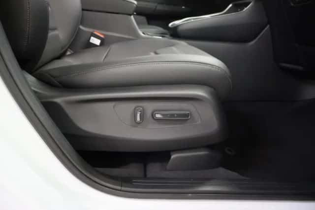 Honda CR-V (2023) thumbnail 18