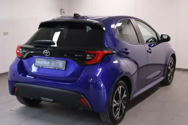 Toyota Yaris (2026) thumbnail 3