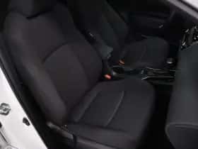 Toyota Corolla (2023) thumbnail 11