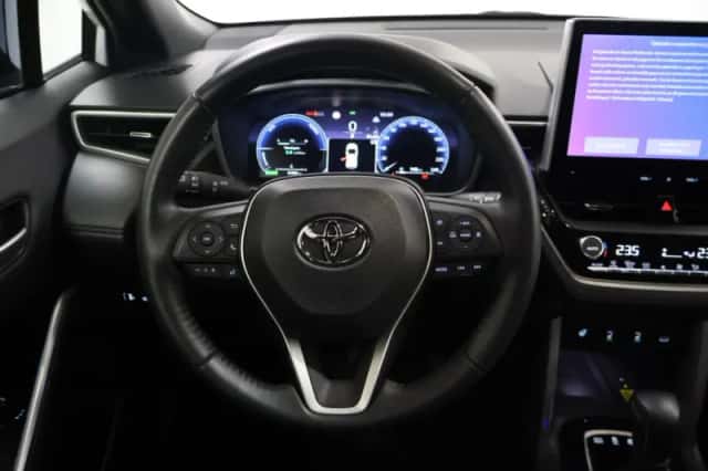 Toyota Corolla (2023) thumbnail 12
