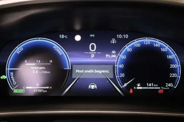 Toyota Corolla (2023) thumbnail 13