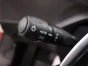 Peugeot 2008 (2025) thumbnail 17