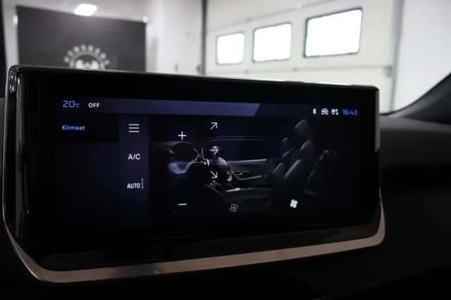 Peugeot 2008 (2025) thumbnail 21